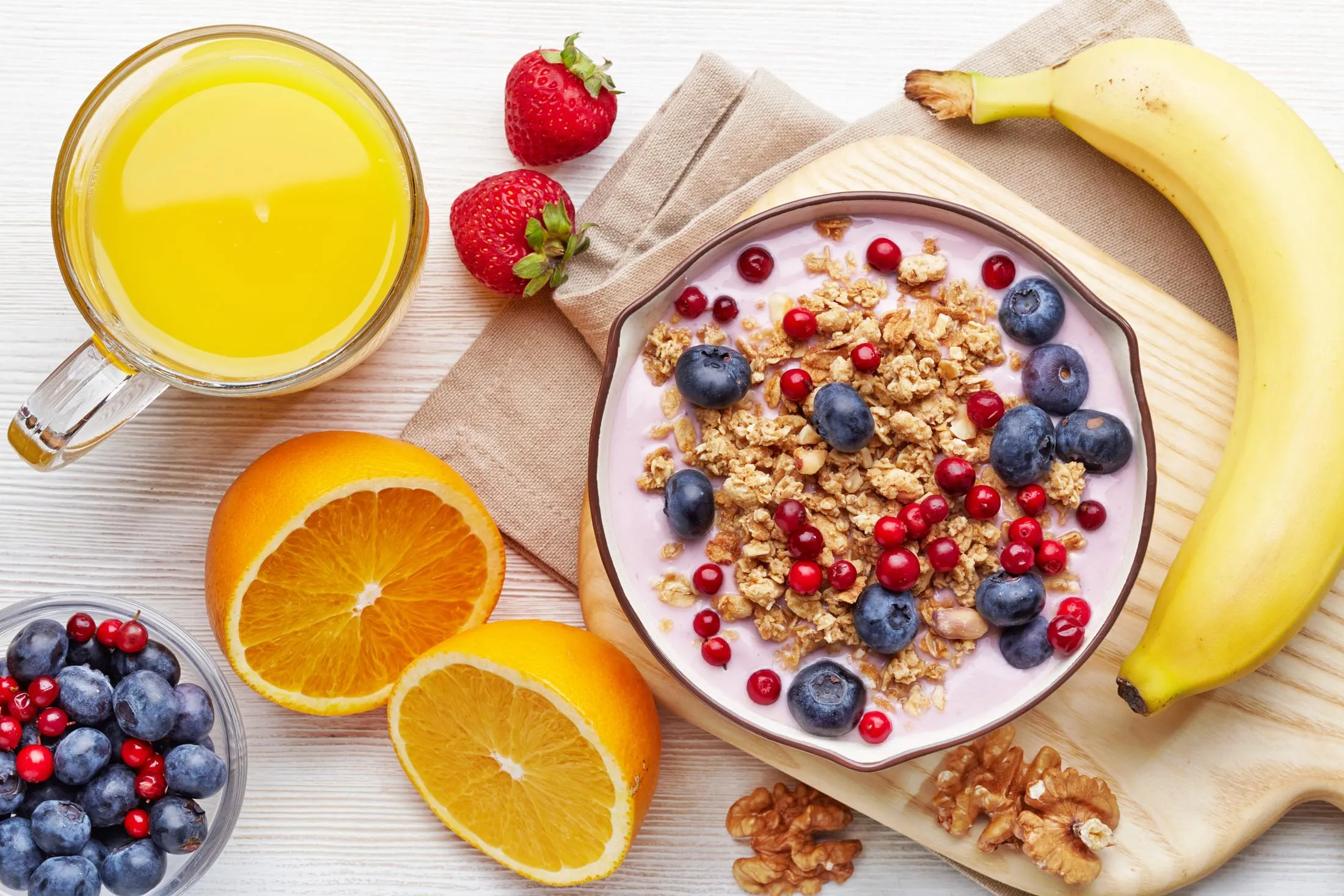 healthy breakfast - Elena Aletraris